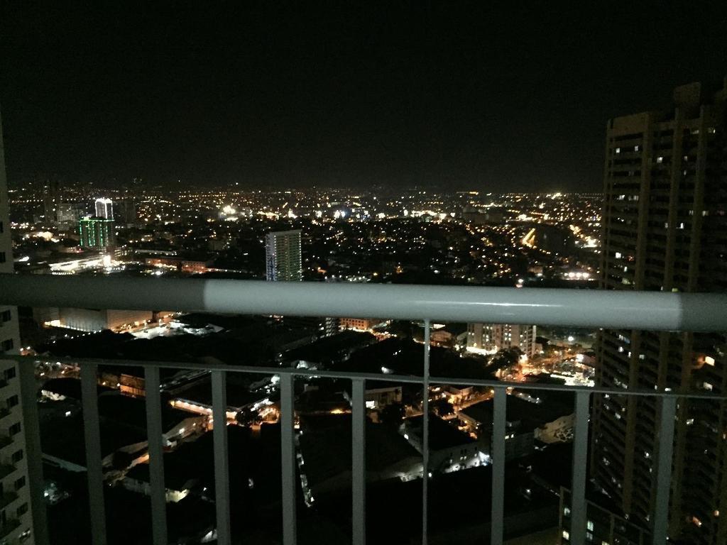 Studio Units At Sm Light Residences Condo Beside Boni Mrt Station Manila Bilik gambar